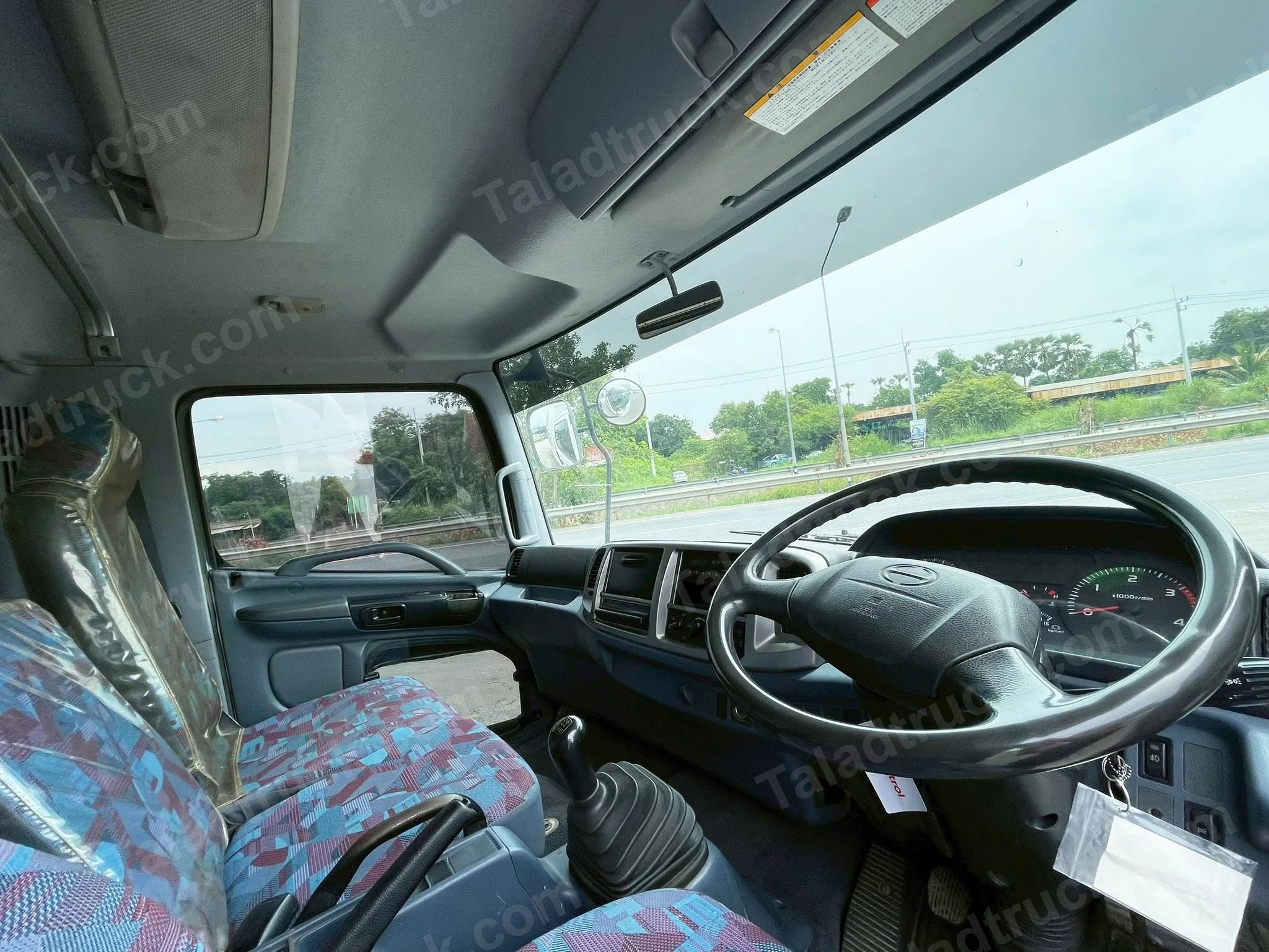 hino-fc9j-b8b65651 image 2