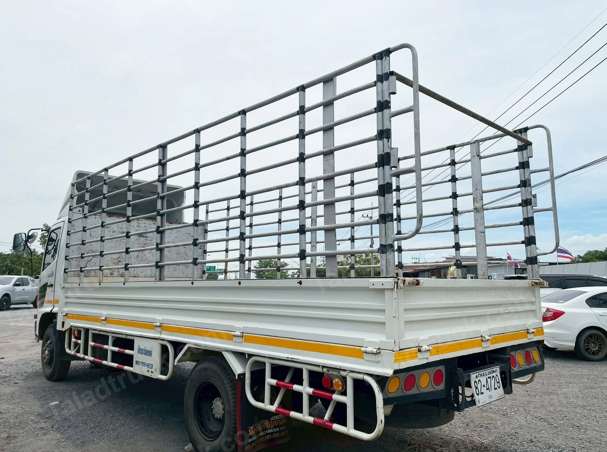 hino-fc9j-b8b65651 image 5