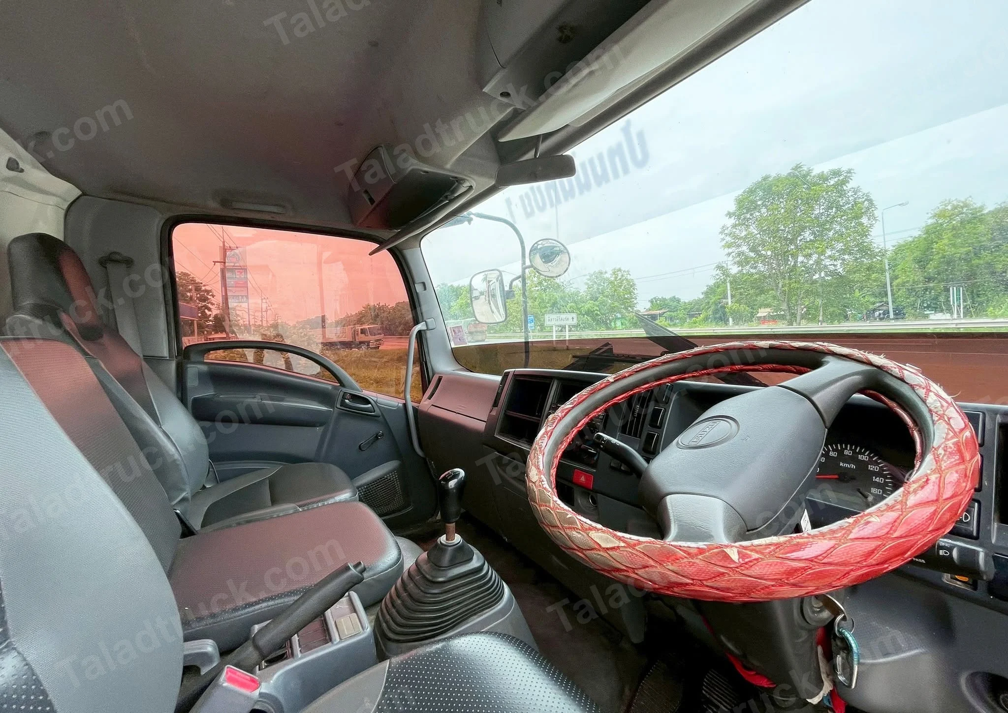 isuzu-frr90-117d5a93 image 2