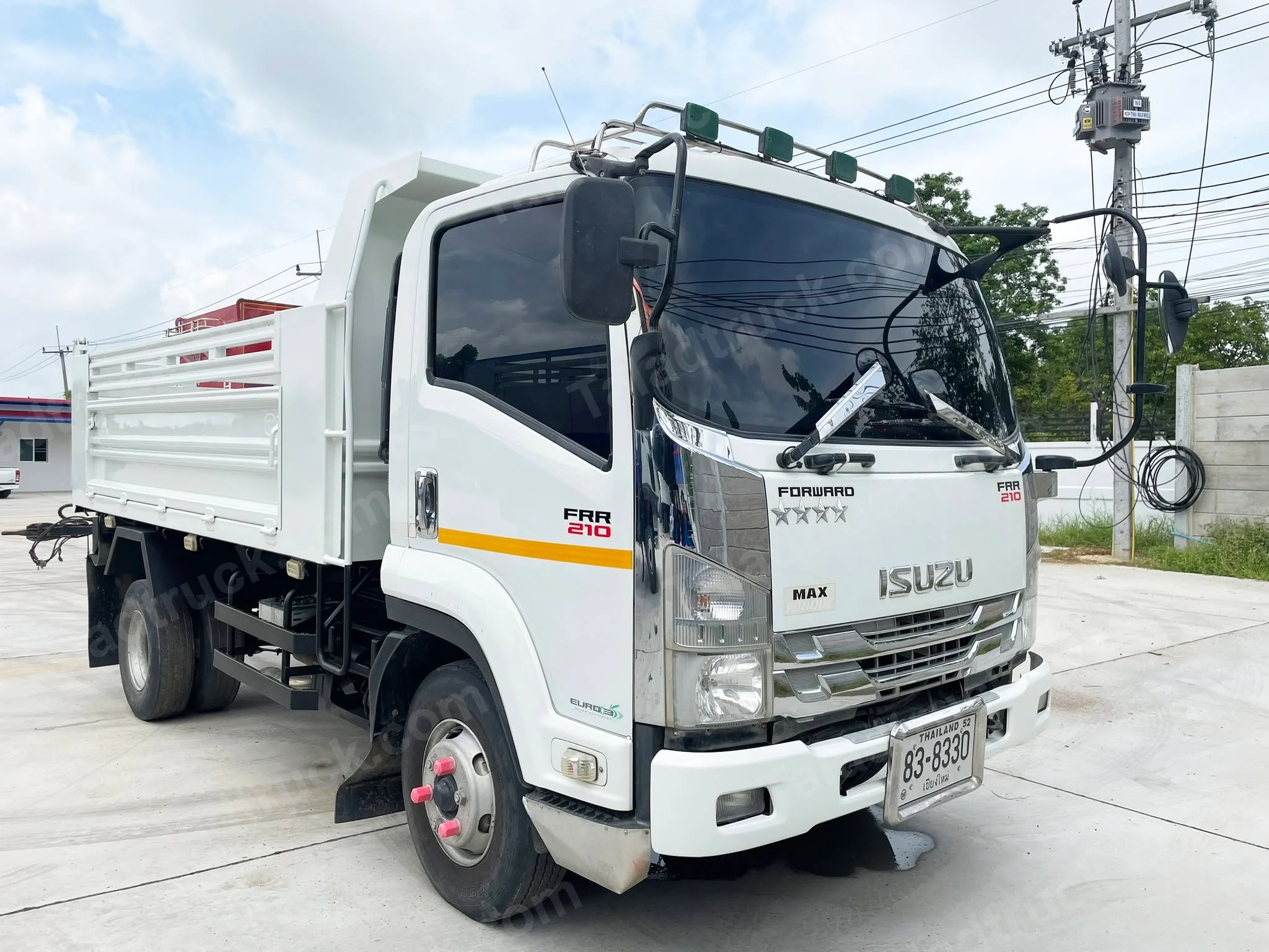 isuzu-frr90-1ff8e8c7 image 5
