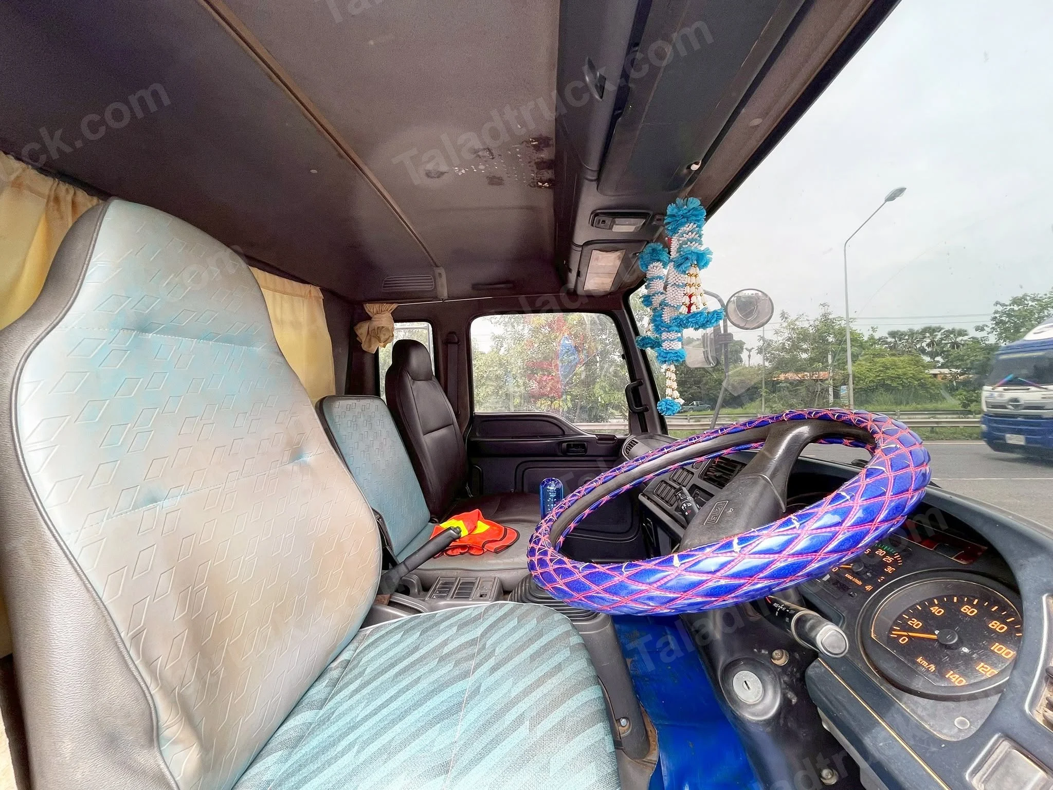 isuzu-ftr-33-60bb3021 image 2