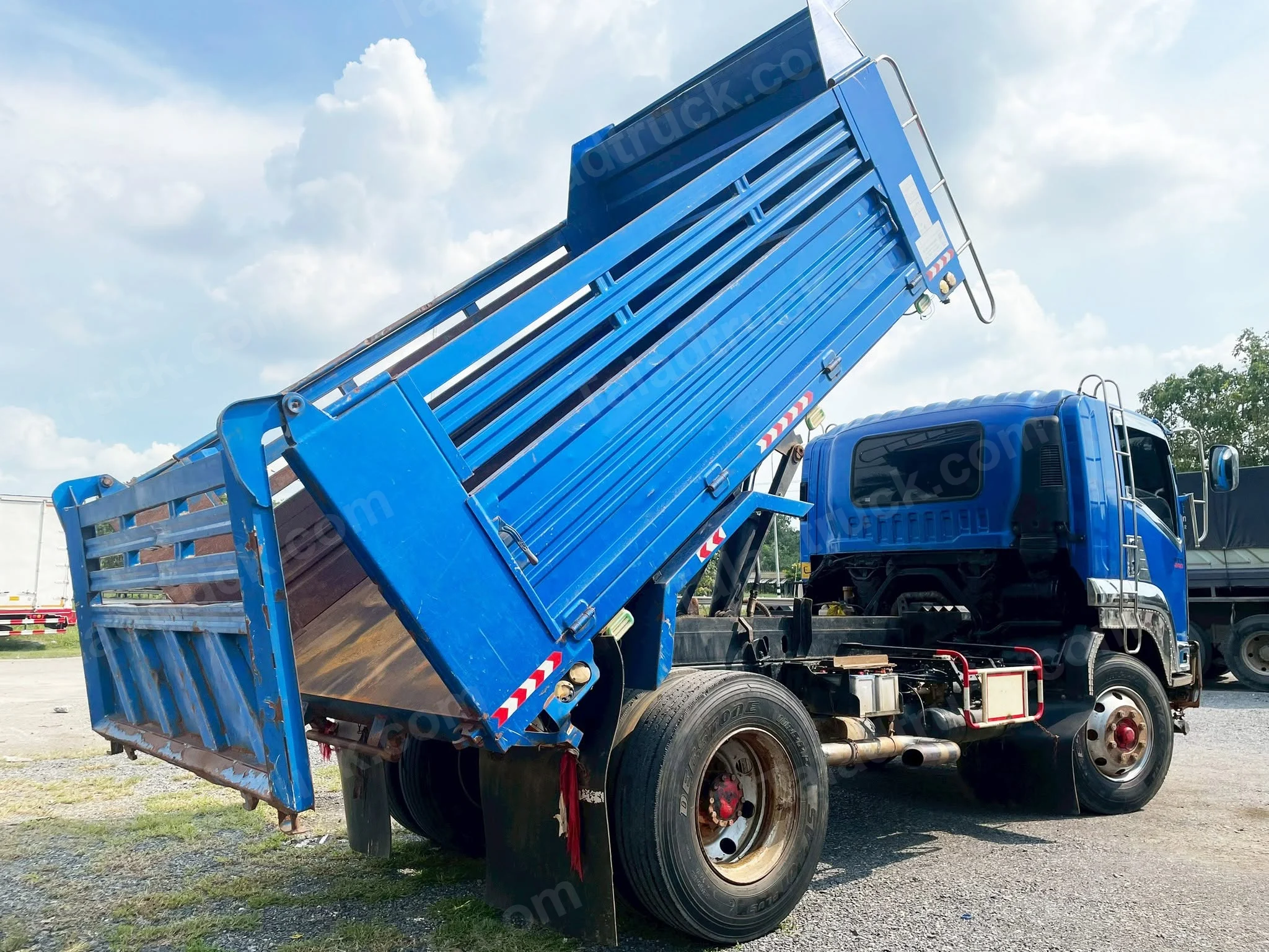 isuzu-ftr-55e6a94c image 3