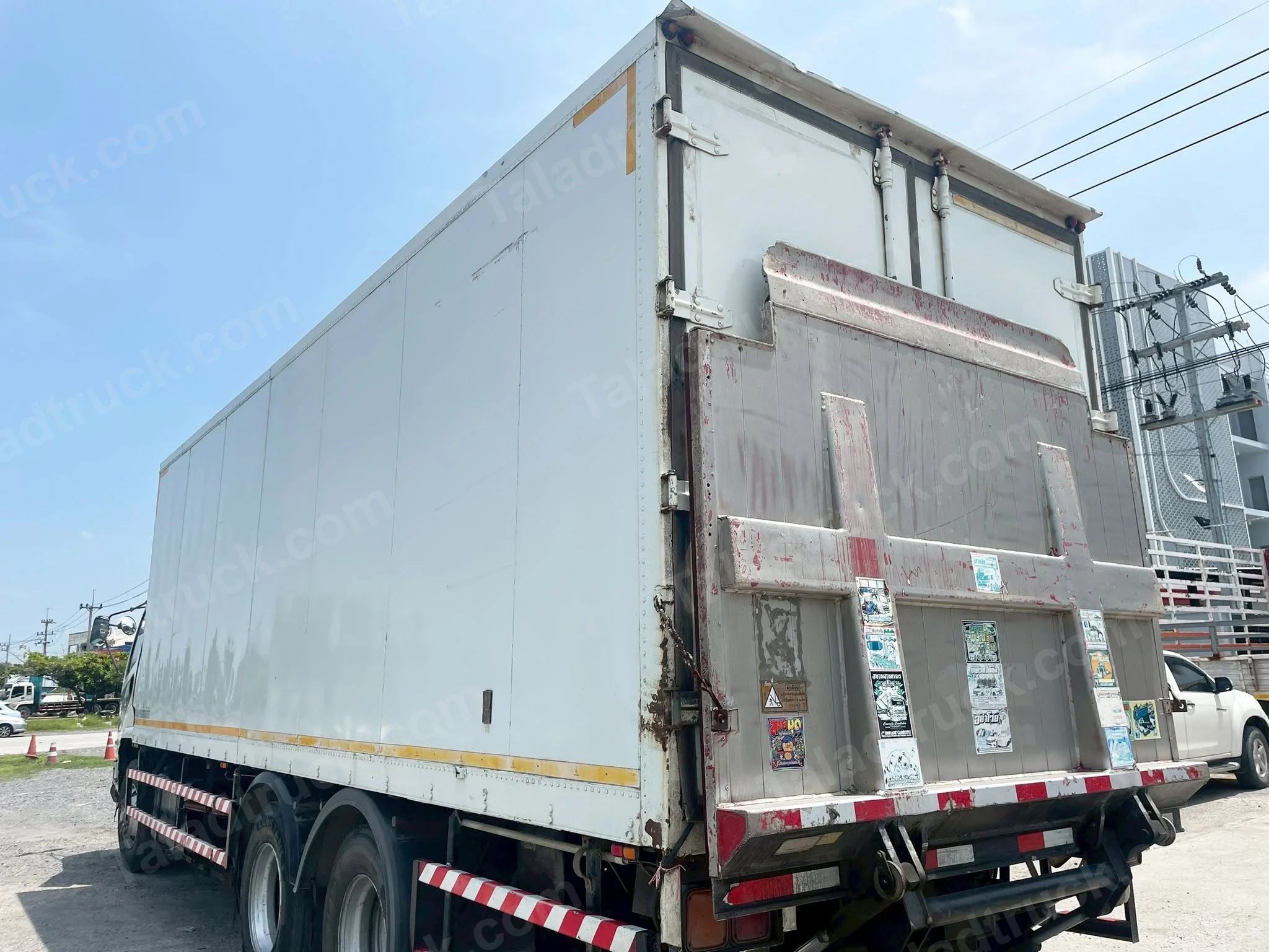 mitsubishi-fn61-3bd9d712 image 2